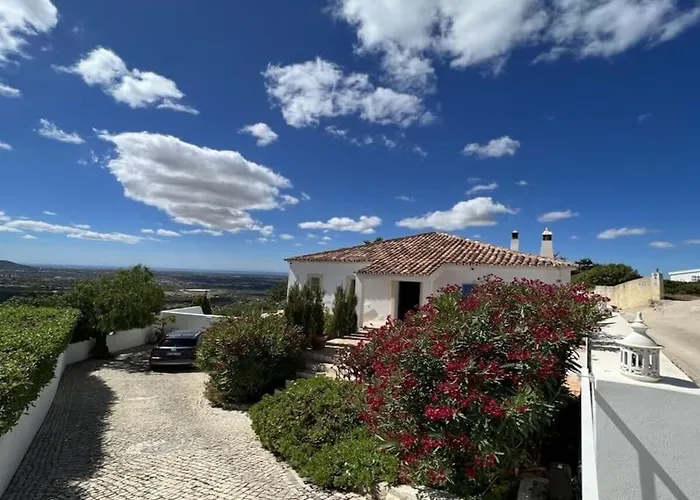 Algarve Comfortable Villa *