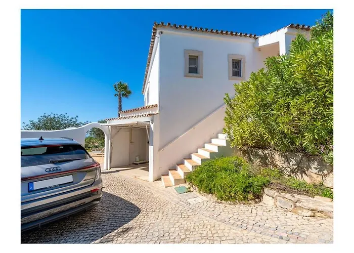 Algarve Comfortable Villa